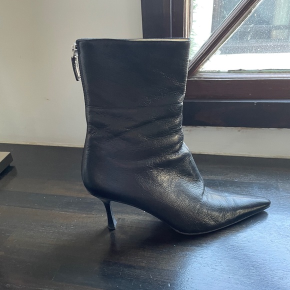 Gucci leather boots - Picture 1 of 11